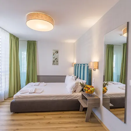 Bsa Boulevard Boutique 2* ساني بيتش