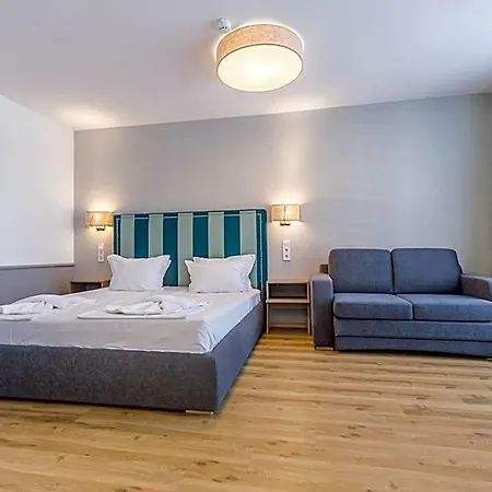 Bsa Boulevard Boutique Hotel 2*